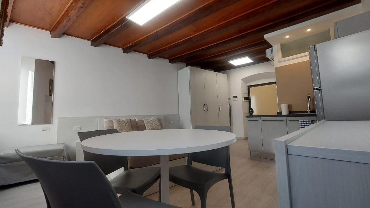 Loftcentre Apartment แบร์กาโม ภายนอก รูปภาพ